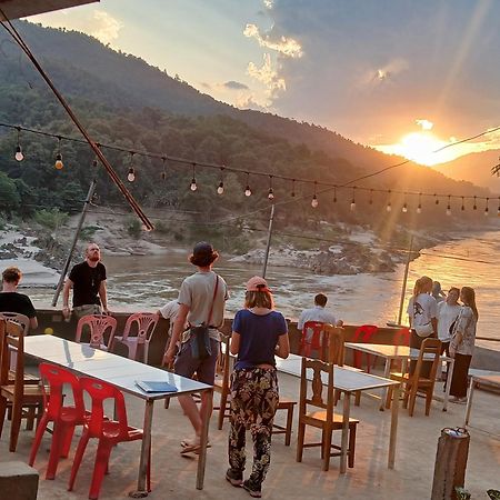 Villa Mekong Guesthouse Muang Pakbèng 외부 사진